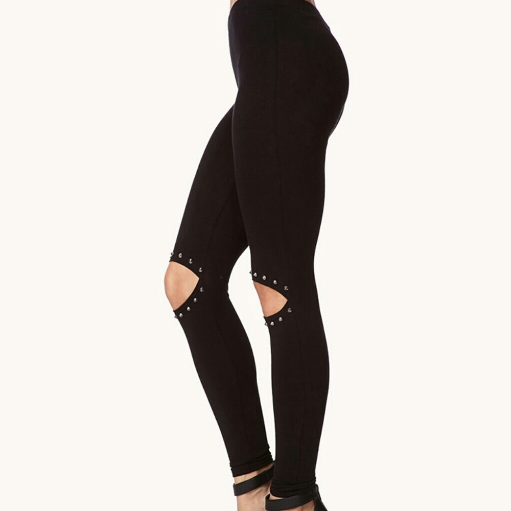 Forever 21 Spiked Oyster Knee Pants